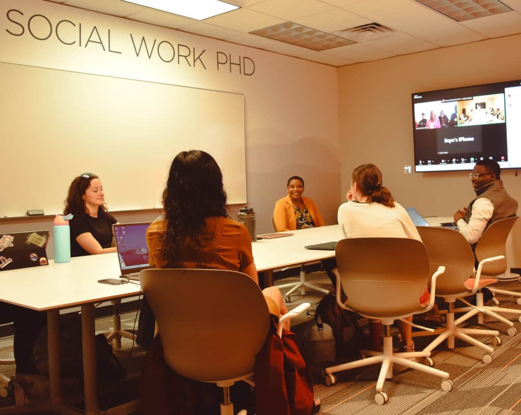 Students on Zoom in International social work class 3