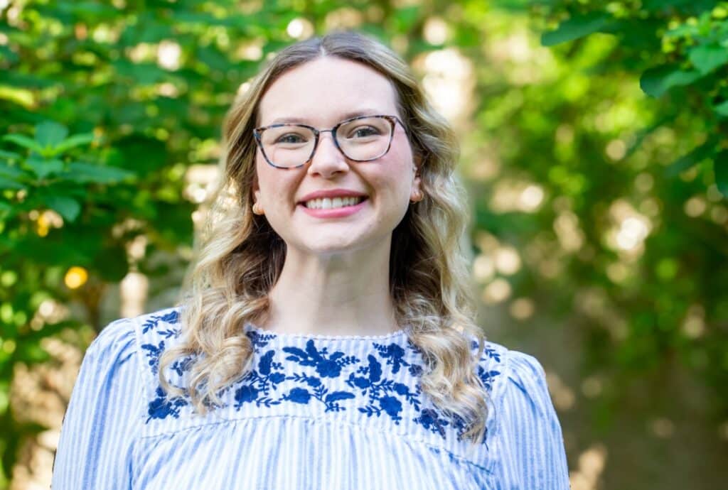 Mackenzie Wright headshot