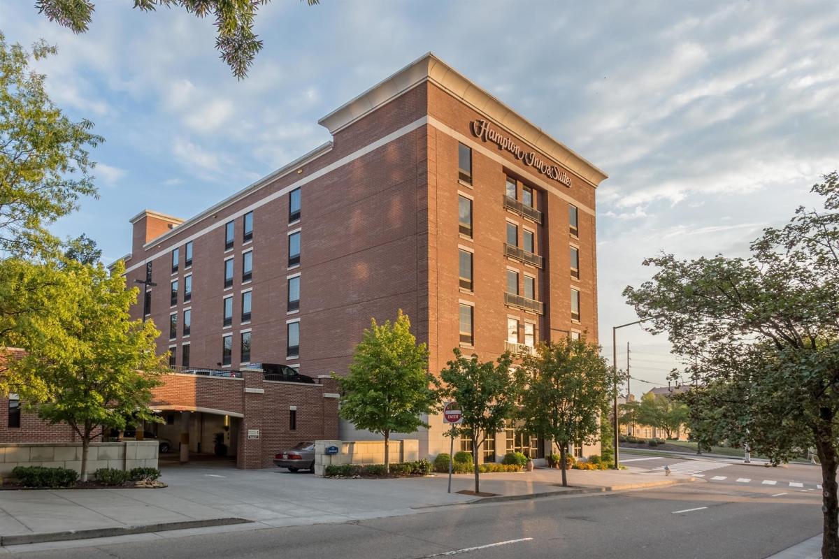 Hampton Inn & Suites Knoxville-Downtown
